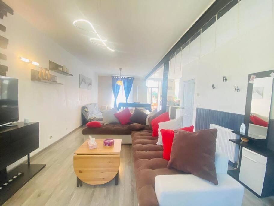 Apartmán Cocon Familial Laon Exteriér fotografie