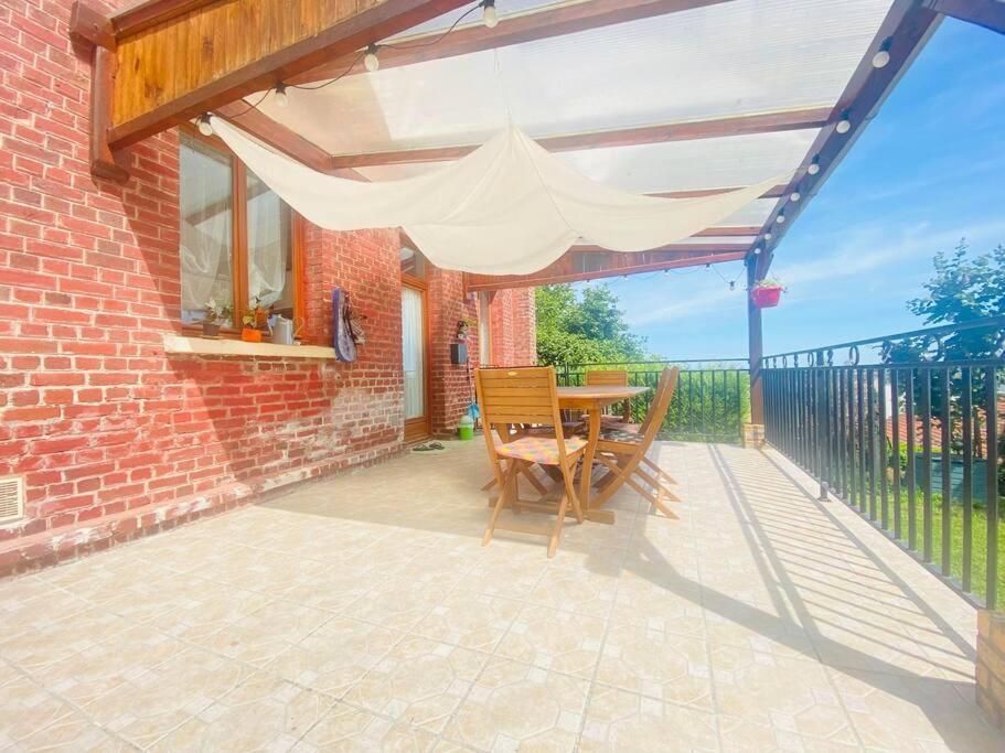 Apartmán Cocon Familial Laon Exteriér fotografie